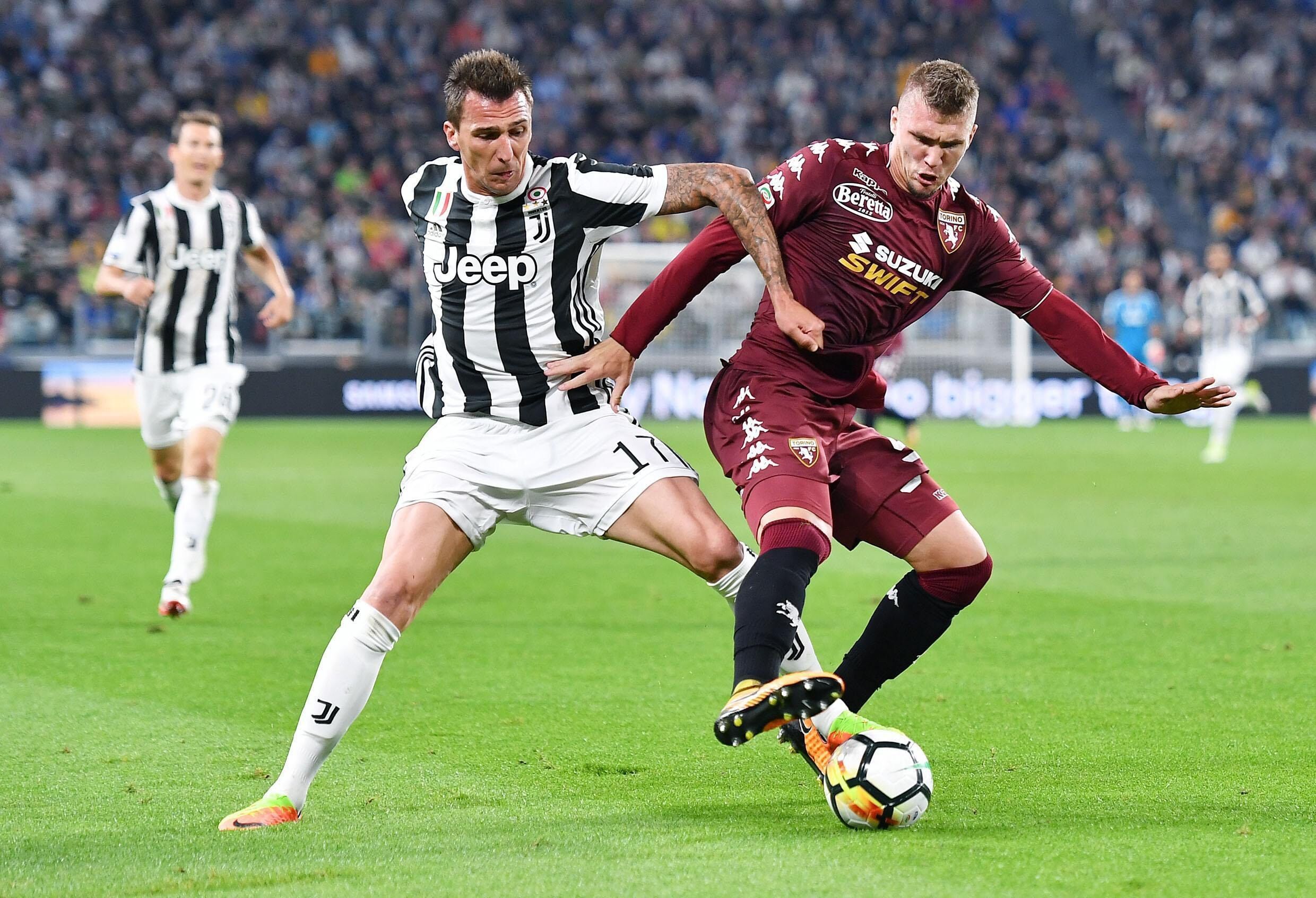 若出战圣保利，诺伊尔将追平伊梅尔并列德甲门将出场榜第2位（诺伊尔若出战圣保利，将与伊梅尔并列德甲门将出场数第二）