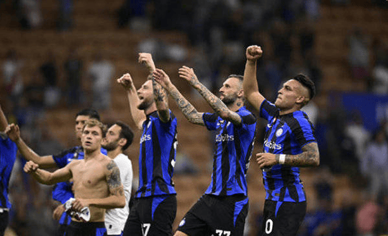 足球报：中足联将于12月12日在上海举行2025职业联赛颁奖大典（据足球报，中足联将于12月12日在上海举办2025职业联赛颁奖大典）