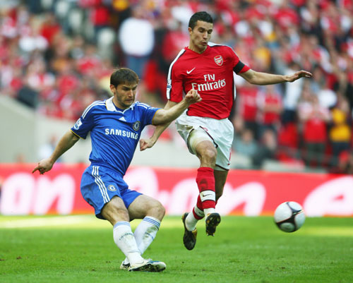 泰伦·卢：球迷们希望我们能像过去那样反弹，但并非总是如此（泰伦·卢：理解球迷盼我们重现昔日反弹，但现实不总如愿）