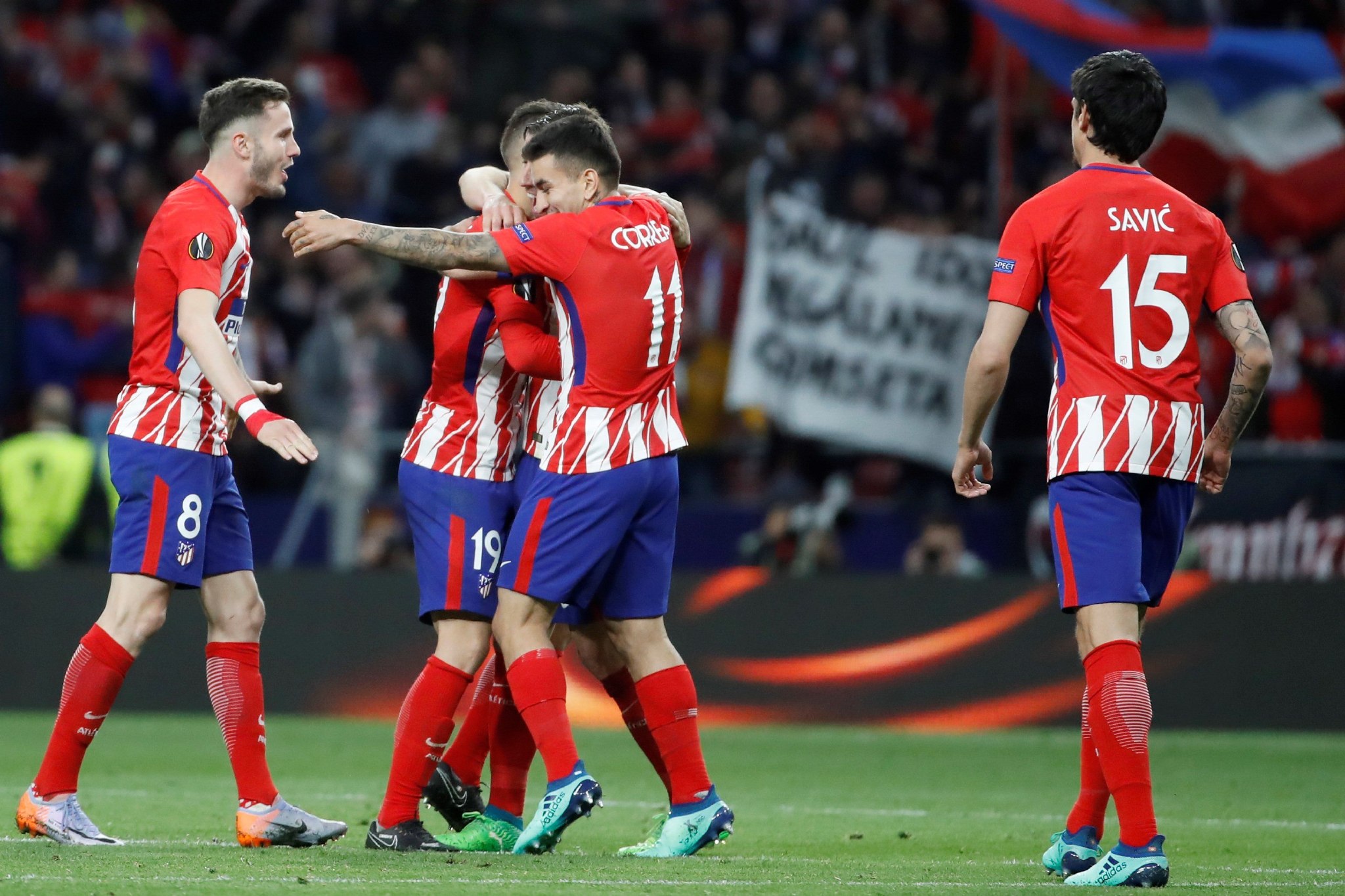 路易斯-苏亚雷斯：踢拜仁我们表现出色；巴黎也非常难对付（路易斯-苏亚雷斯：战拜仁表现上佳，巴黎同样难缠）