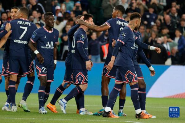 苏亚雷斯因为无球踢人被禁赛一场（因无球时踢人，苏亚雷斯遭停赛一场）