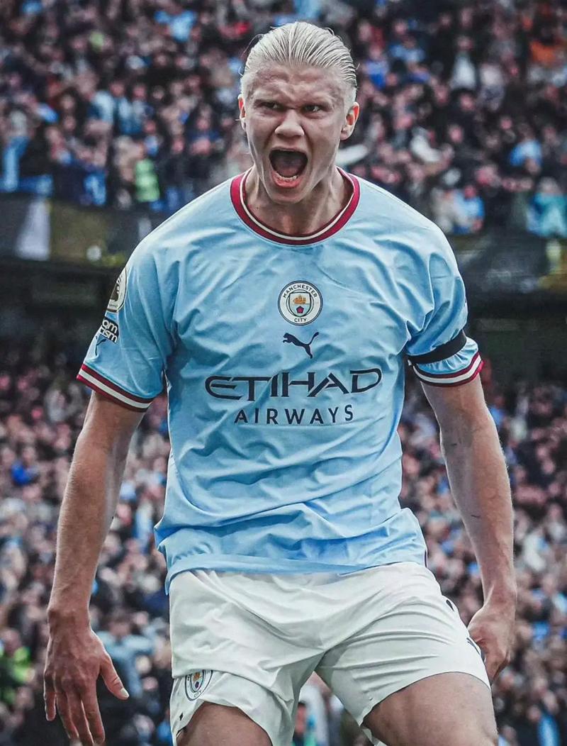 加拉塔萨雷客场3-0大胜阿贾克斯，奥斯梅恩帽子戏法（加拉塔萨雷客场三球零封阿贾克斯，奥斯梅恩独中三元）