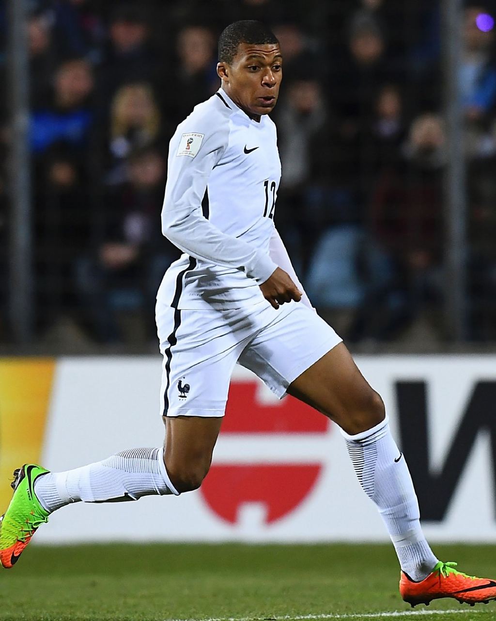 100%命中率&命中三分砍下20+！沃尔什成绿军队史第一人（全场百发百中+三分开火轰20+，沃尔什成绿军队史首人）